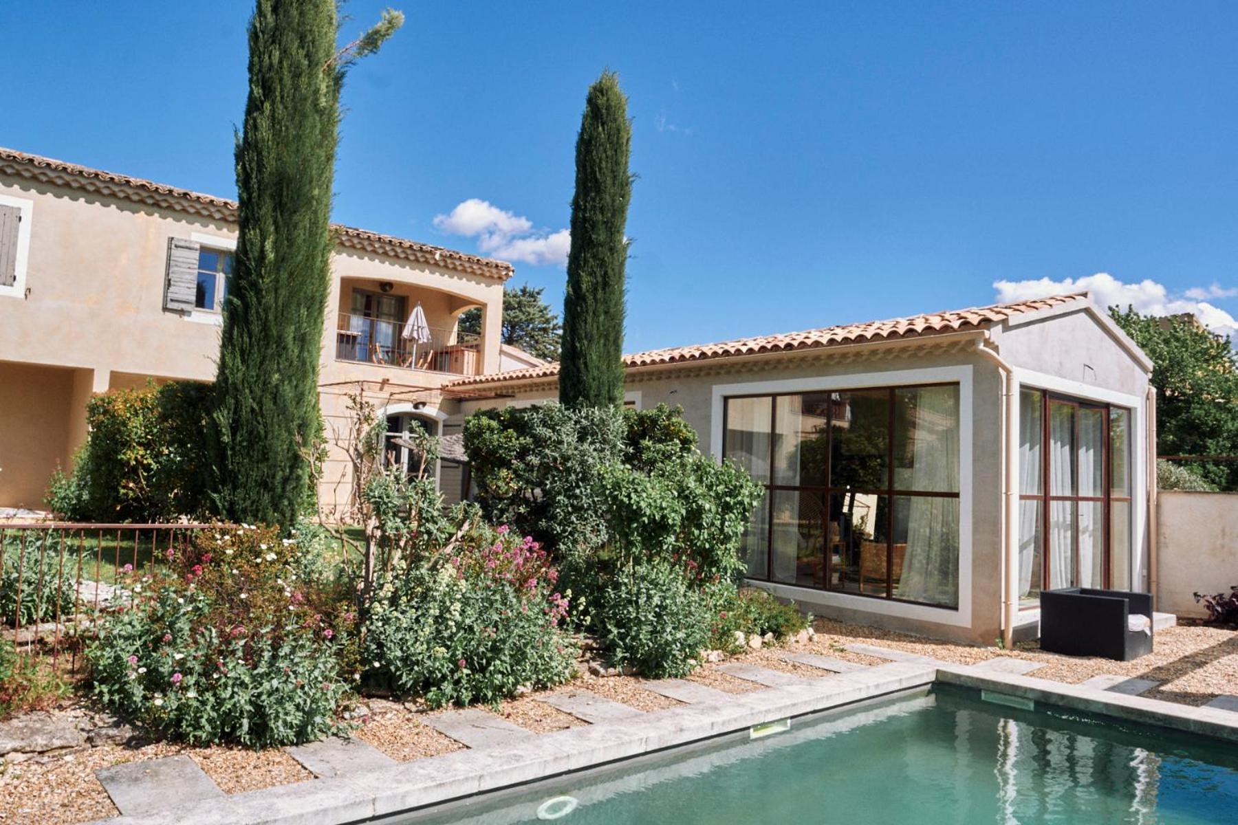 Le Mas de Cink Saint-Saturnin-lès-Apt Habitación foto